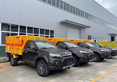 山城爆破器材运输车-保障安全与效率的关键