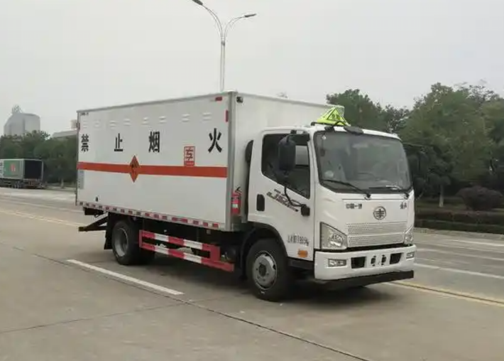 山城爆破器材运输车可以上高速吗？