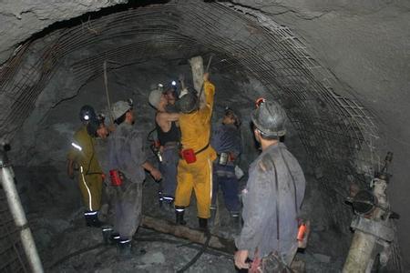 山城工程爆破中的危险因素分析以及应对工程爆破危险的措施